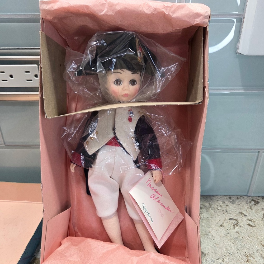 NEW VTG Madame Alexander Napoleon Doll International Series 8‎ Inch Collectible